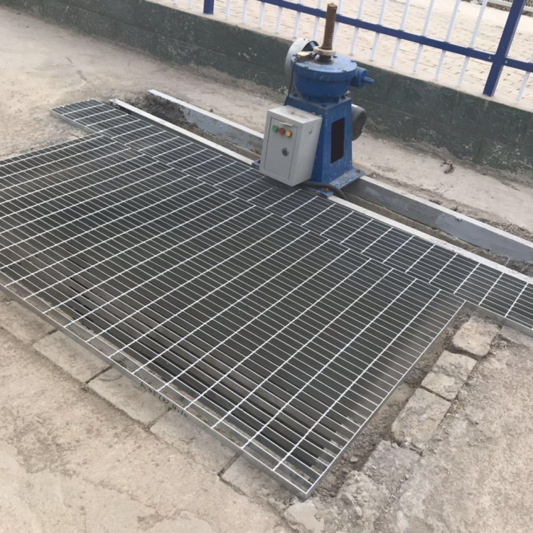 钢格板安装效果212.jpg