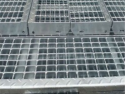 镀锌踏步板的安全性能评估